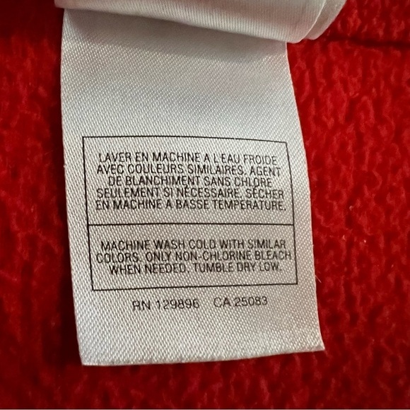 DISNEY Mickey Star Red Blanket 45.5 inches X 59 inches long 45 X 59 - Picture 6 of 7